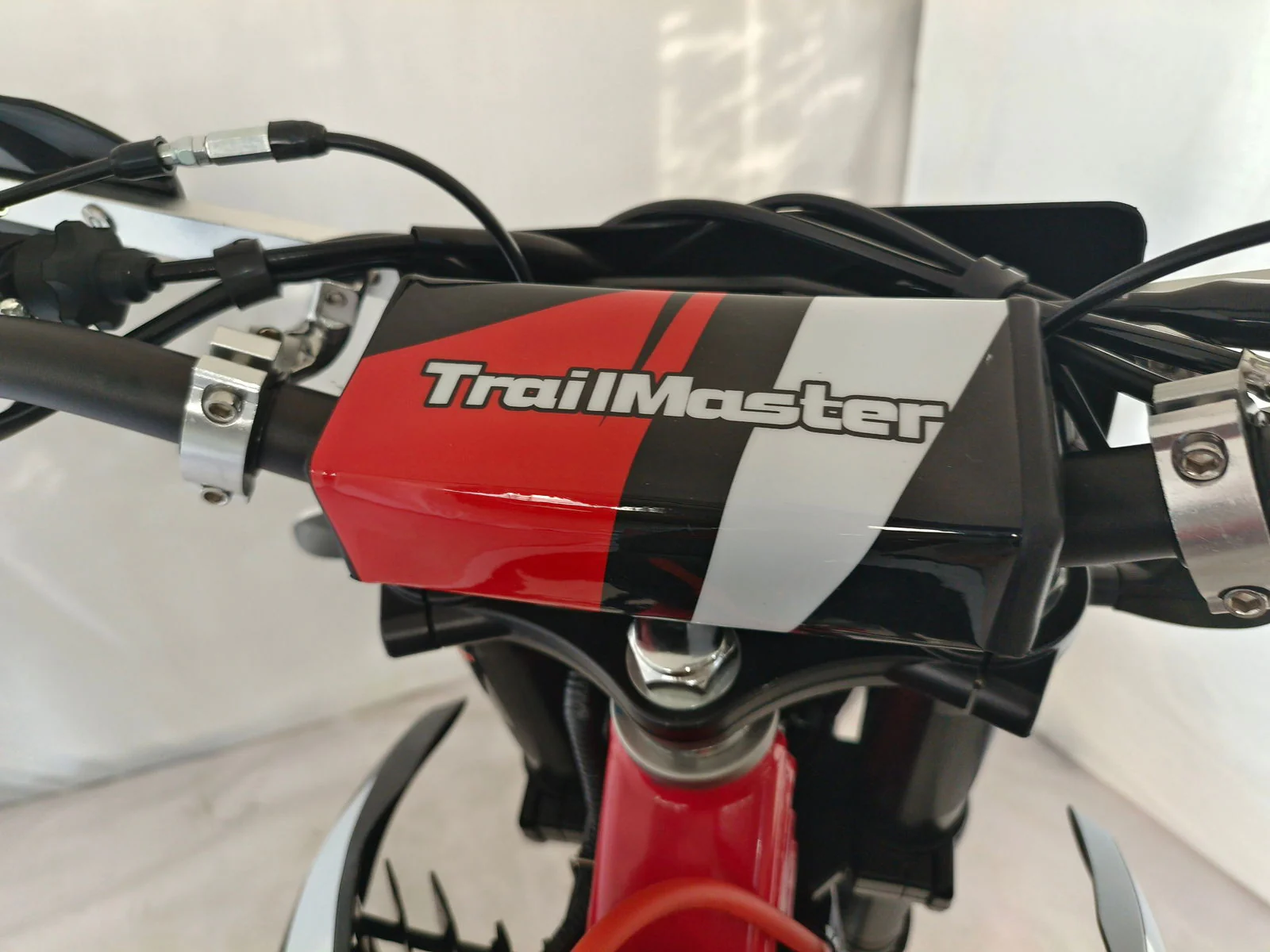 1645-trailmaster-tm35x-250cc-dual-sport-dirt-bike-5-speed-manual-dual-disc-brakes-21-18-wheels-9.webp TrailMaster TM35X 250cc Dual Sport Dirt Bike, 5-Speed Manual, Dual Disc Brakes, (21/18) Wheels