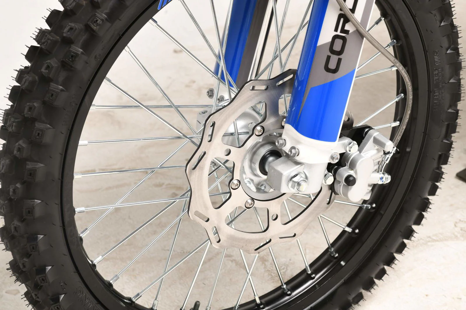 1746-trailmaster-mx250-pro-dirt-bike-5-speed-manual-dual-disc-brakes-electric-start-21-18-wheels-27.webp TrailMaster MX250-Pro Dirt Bike, 5-Speed Manual, Dual Disc Brakes, Electric Start (21/18) Wheels