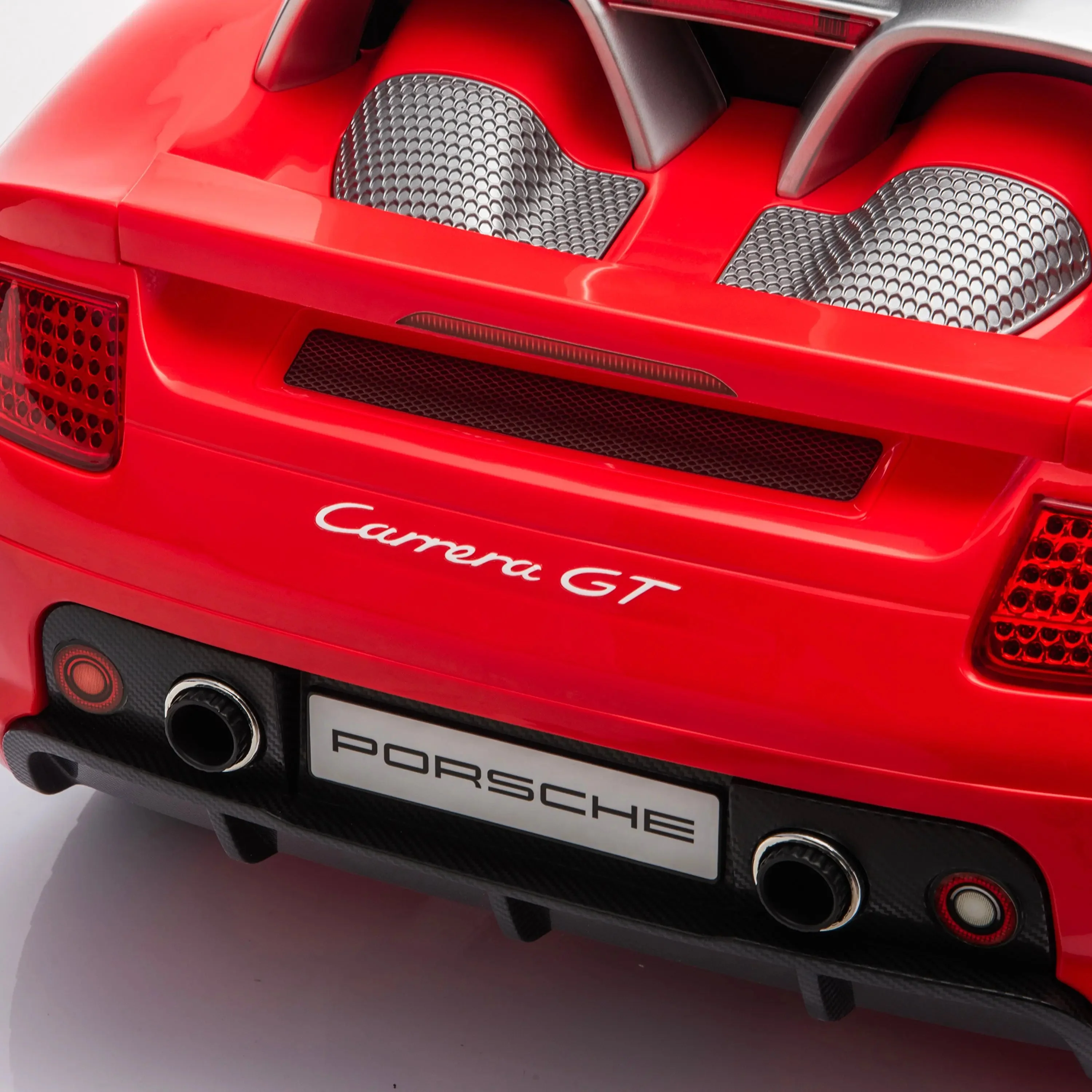 3632-12v-porsche-carrera-gt-1-seater-ride-on-car-13.webp 12V Porsche Carrera GT 1 Seater Ride on car