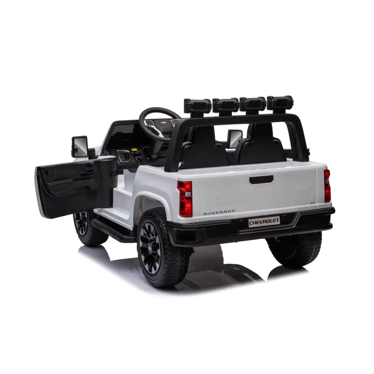 3770-24v-4x4-chevrolet-silverado-2-seater-ride-on-truck-15.webp 24V 4x4 Chevrolet Silverado 2 Seater Ride on Truck