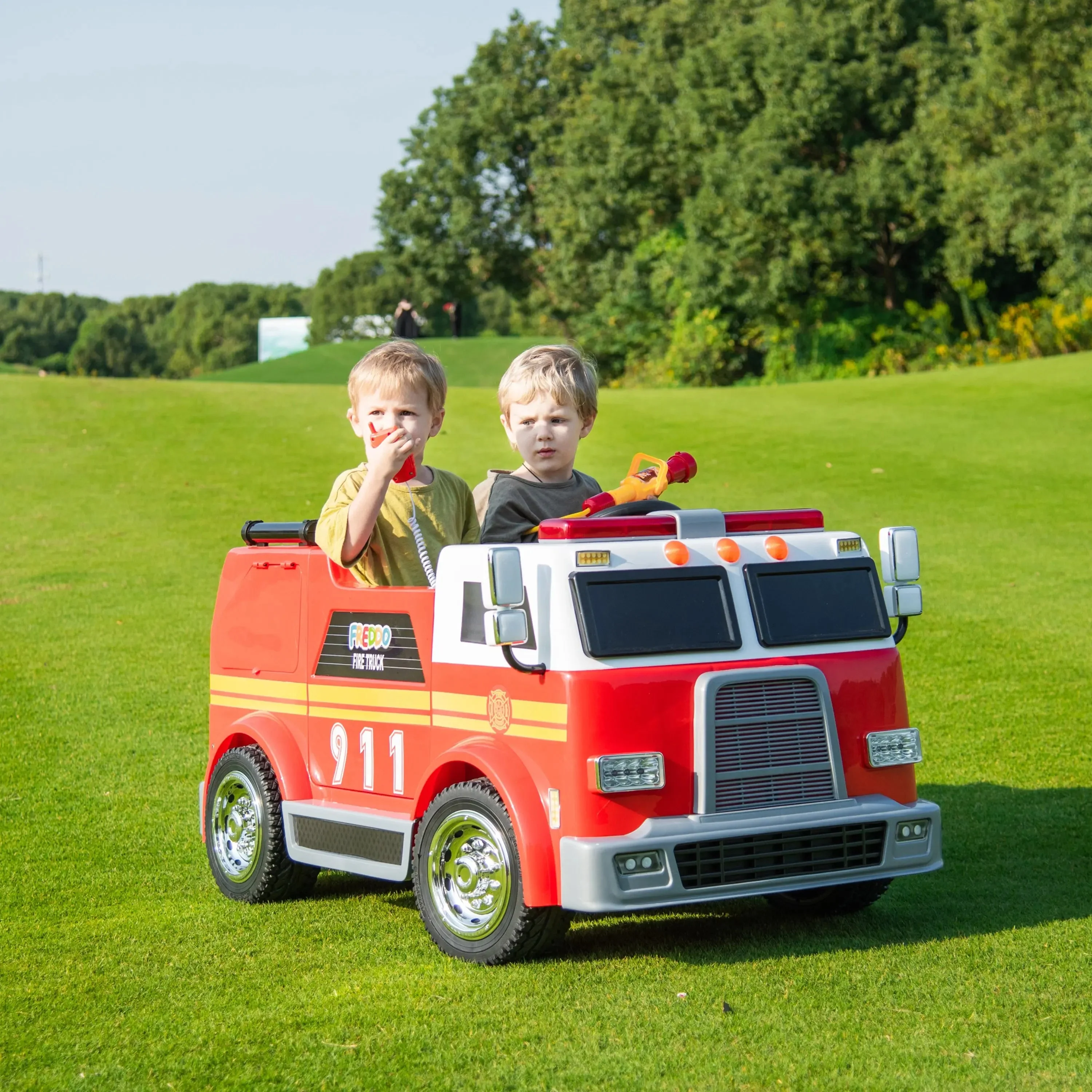 3816-24v-freddo-fire-truck-2-seater-ride-on-2.webp 24V Freddo Fire Truck 2-Seater Ride on