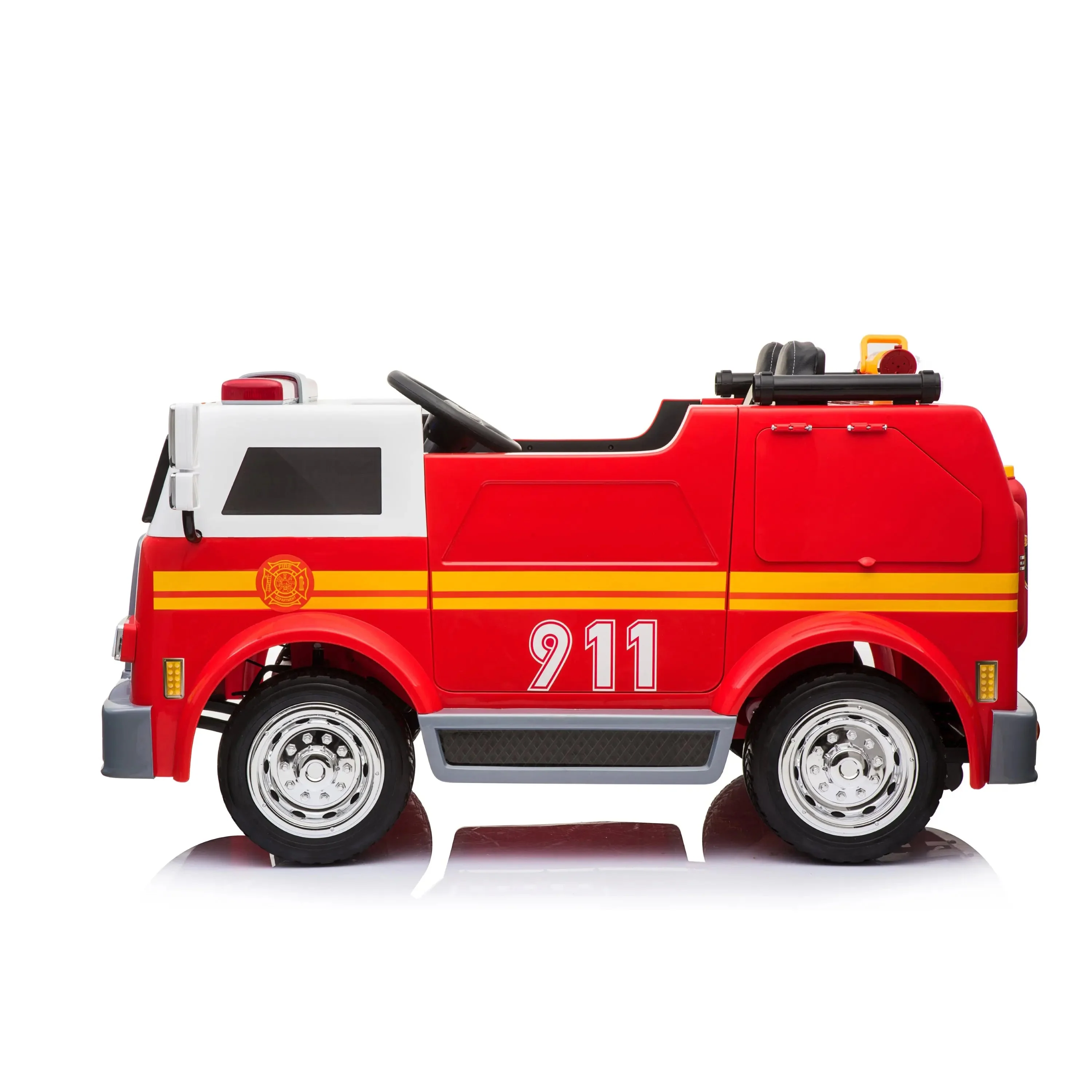 3816-24v-freddo-fire-truck-2-seater-ride-on-3.webp 24V Freddo Fire Truck 2-Seater Ride on