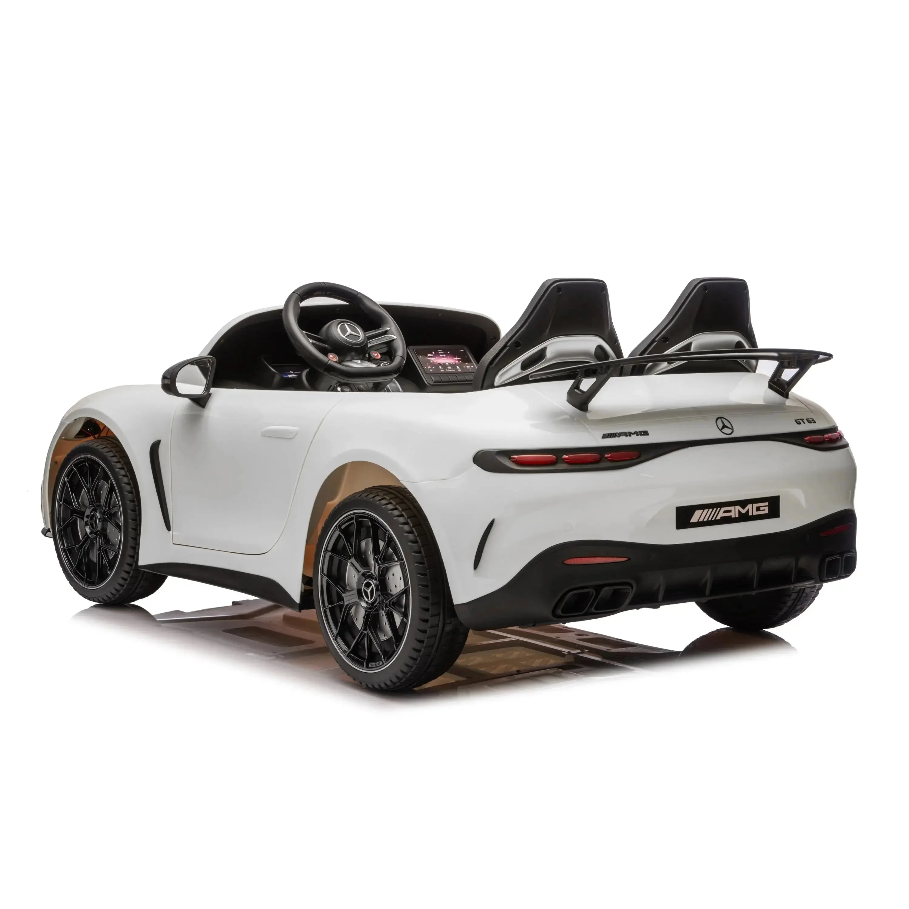 3847-24v-mercedes-amg-gt63-ride-on-car-14.webp 24V Mercedes AMG GT63 Ride on car