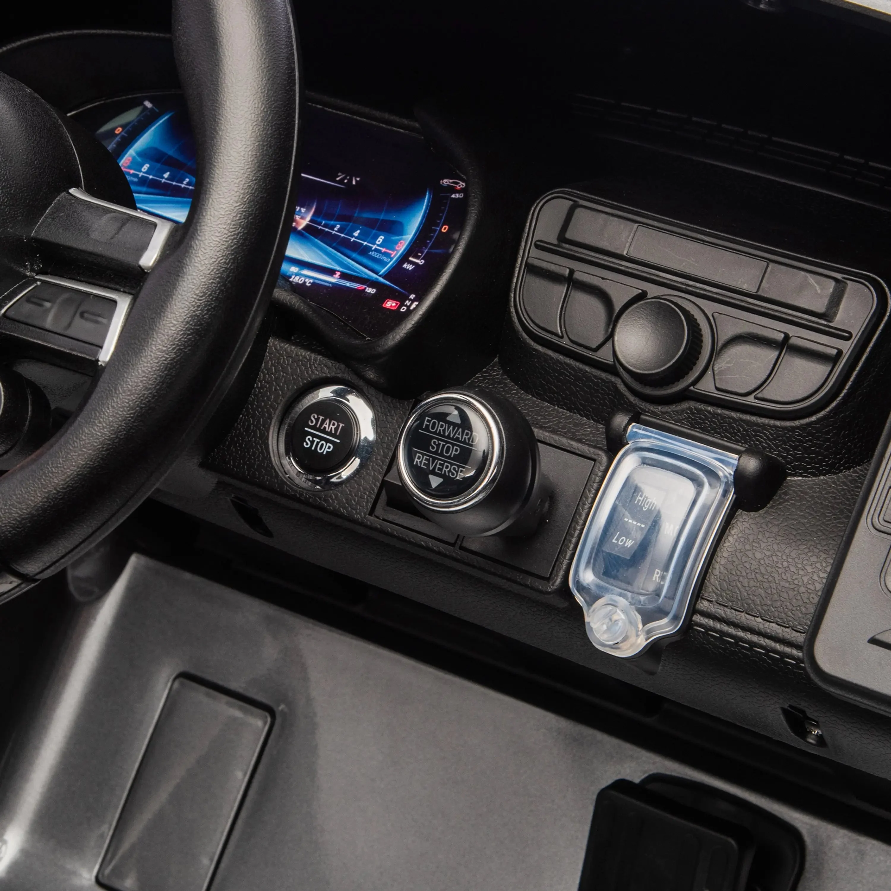 3847-24v-mercedes-amg-gt63-ride-on-car-31.webp 24V Mercedes AMG GT63 Ride on car