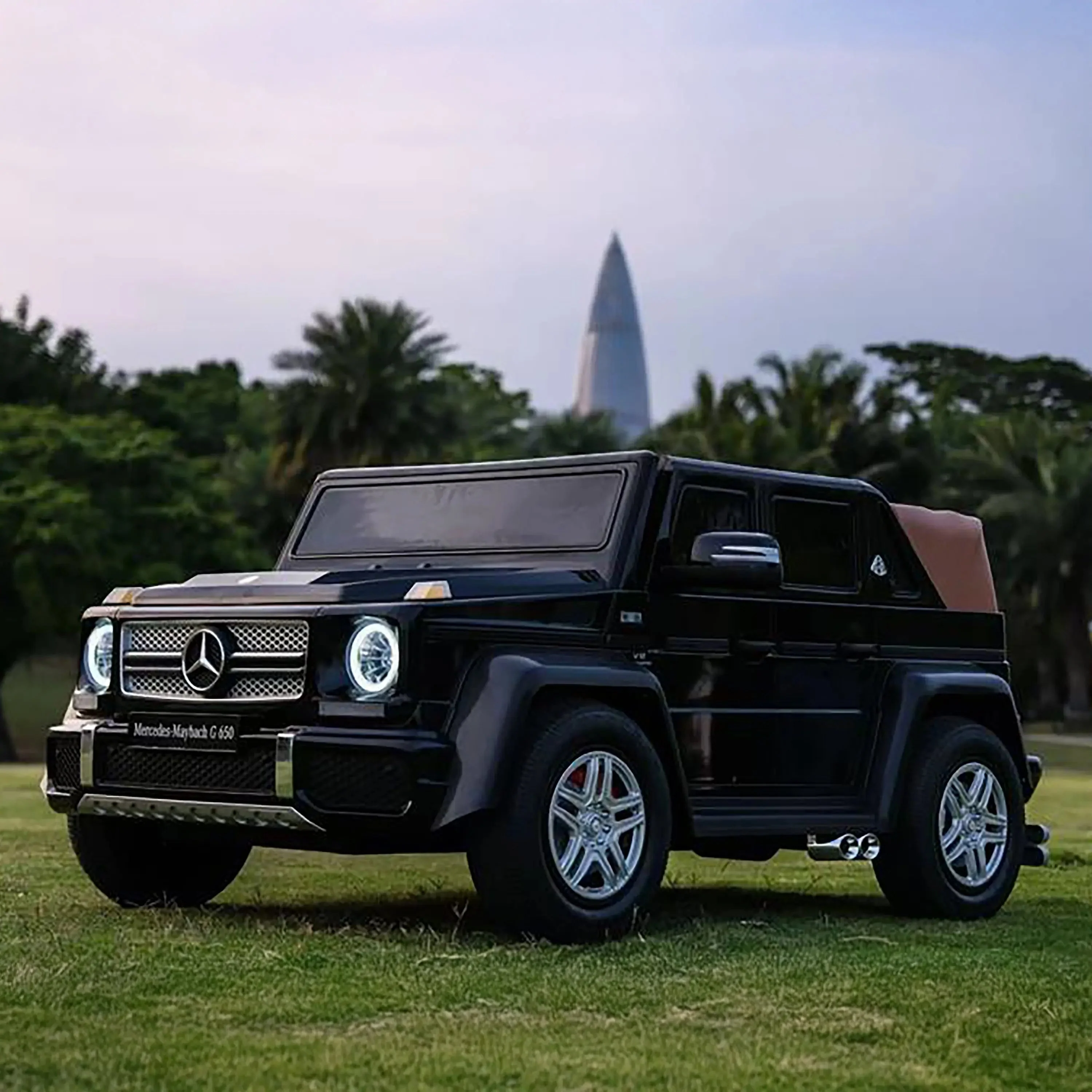 3851-24v-mercedes-maybach-g650-brushless-motor-ride-on-11.webp 24V Mercedes Maybach G650 Brushless Motor Ride-on